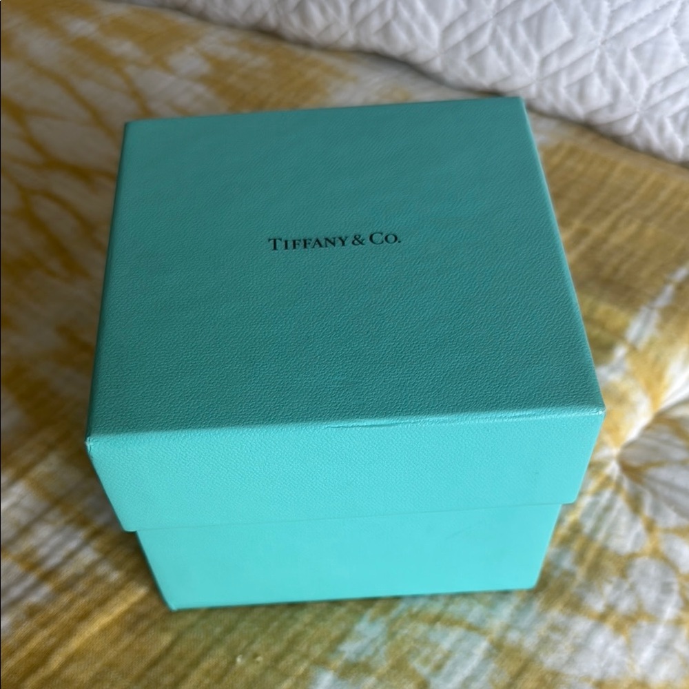 Preowned Tiffany & Co. Turquoise Gift/Storage Box with original ribbon and paper